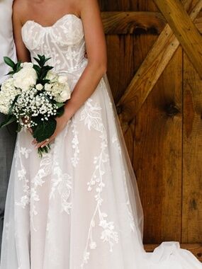 Madi Lane Wedding Dress